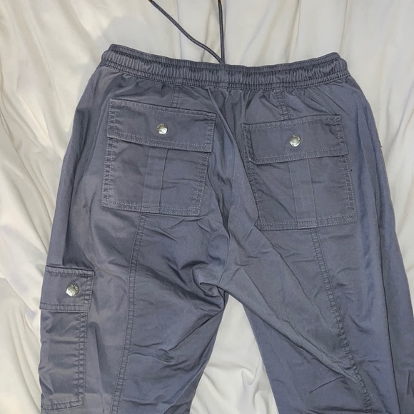 Jannuu Grey Scrubs - Picture 4 of 7